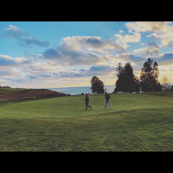 Meet your Posher, Jordan - Picture 2 of 3